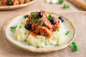 Instant Pot Chicken Cacciatore (Easy Whole30 & Gluten-Free Recipe)
