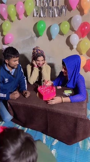 Meri jaan ka janam hain khubsoorat cake Banaya Sachin Ke liye #seemasachinlovestory #viralvideo