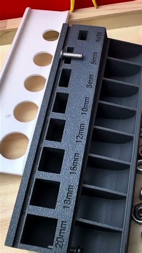 special tool for adjusting bolt size