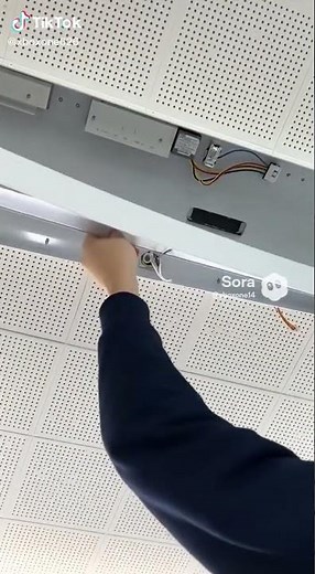 Retrofitting fluorescent light to use led tubes