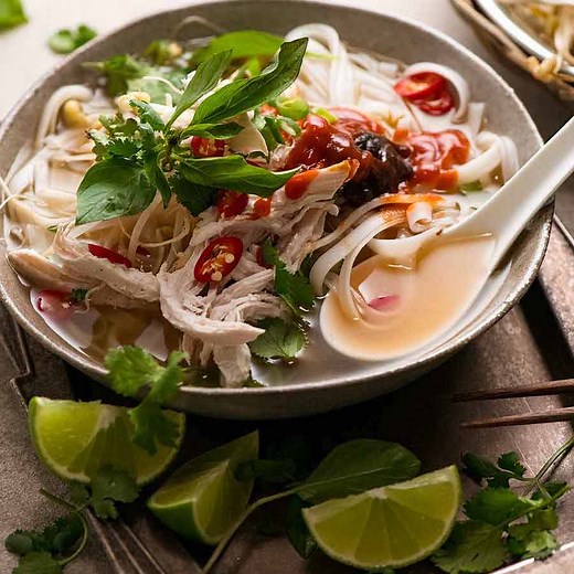 The magic of Pho is that while the broth looks completely unassuming, it’s actually full of complex-yet-delicate spice infused flavours!! https://www.recipetineats.com/vietnamese-chicken-pho-soup-pho-ga/ | RecipeTin