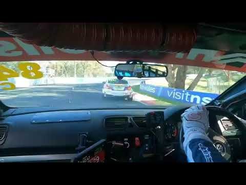 On-board vision of huge Bathurst 6 Hour crash