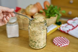 Domaći začin od povrća kao Vegeta - BEZ ADITIVA - domaći i veoma zdrav začin od povrća kao vegeta - Moja mala kuhinja