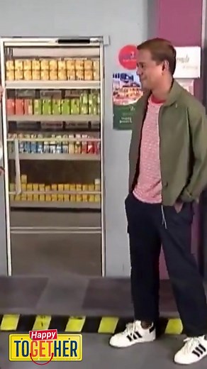 1.3M views · 46K reactions | Bye na may kiss??? Sandaleeee! Si Shelly na kaya ang "the one"? #HappyTogether | Happy Together GMA | Facebook