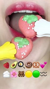 asmr MERINGUE COOKIES EMOJI FOOD 🍓🥑🍳🍩🥨💕☁️🌸🐻🟡🟢〰️ 머랭 쿠키 이모지 먹방 eating sounds #ASMR #RAINBOW #FOOD #EATING #JELLY #KOREAN #MUKBANG #EMOJI #SOUND #CHALLENGE #YUMMY | Bunny Eating