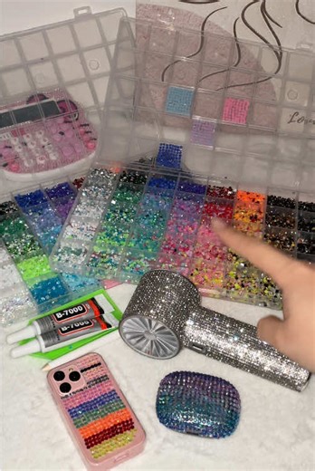 Creative Ways to Bedazzle with Rhinestones