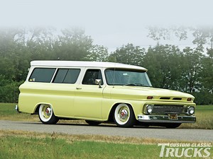 1966 Chevrolet Suburban - Family Fun