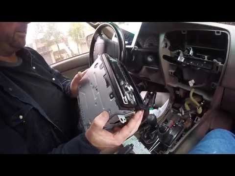 1997 Toyota 4Runner Stereo Installation