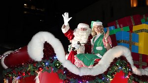 Big crowd gathers for Christmas pageant