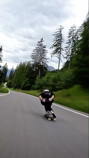 STARTING TO RAIN! #downhillskateboarding