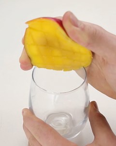 Cut a mango like a pro! | Art & Painting