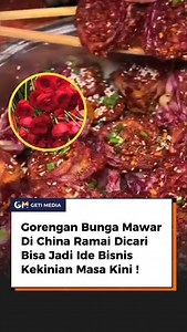 Biasanya bunga mawar hanya jadi parfum, penghias meja atau simbol cinta tapi siapa sangka kini hadir dalam bentuk gorengan berbumbu yang siap menggoyang lidah. Inilah inovasi unik dari tangan kreatif anak muda. Bunga mawar segar digoreng dengan teknik khusus, ditambah racikan bumbu rahasia yang menghadirkan rasa baru gurih, harum, dan sedikit pedas. Cocok buat camilan, oleh-oleh, bahkan bisa jadi ikon kuliner khas daerah. Sumber: @livingchina #MawarGoreng #InovasiKulinerIndonesia #CamilanUnik #E