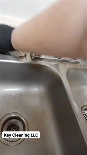 Only 5 days left to take advantage of the $25 off a Deep Cleaning! Call or text today for a fast free quote! We will honor your quote if booked by 10/31 EVEN if scheduled for a later date! Stay tuned and follow along for more cleaning content and future specials! ✨️ | Key Cleaning