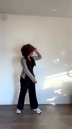 I know I’m AARP, but the kid in me won’t let me sit still. I had to jump in on the Chaka Khan dance challenge because life is good and we must dance,laugh and be young and silly while all this craziness is happening in our world. #chakakhan #dancechallenges #genxcrew | Kimberly Stuart