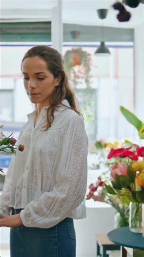 Exclusive Interviews with Local Artisans