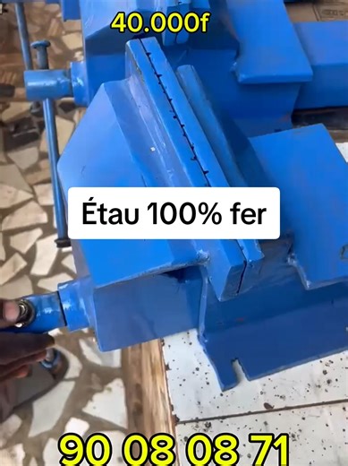 💪🔩 Étau 100% fer ultra solide — parfait pour la soudure, la mécanique et tous travaux lourds ! 🔥⚙️ ✅ Serrage puissant | ✅ Grande durabilité | ✅ Stabilité maximale 🚚 Livraison gratuite 📞 Contact : 90 08 08 71 / 90 05 08 08 #EtauProfessionnel #MaterielDeSoudure #OutilsPro #AtelierPro #SerragePuissant 🔥🔩💪