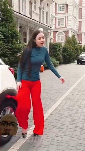 Ripped your pants? Not a problem!#shorts