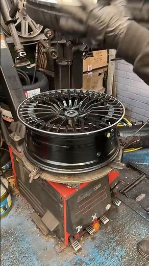 How to Install a Tire on a Rim Without a Machine