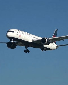 70K views · 9.4K reactions | London Heathrow Airport Runway 27L Landings | RVA Aviation | Facebook