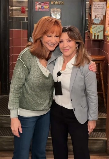 Reba McEntire and Cheri Oteri walk into a bar… 👀 #HappysPlace | reba mcentire