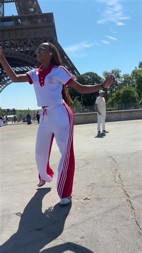 Challenge de danse Barbie 241 avec Grâce Devrile