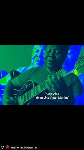 iReal Pro in action by marleneslimaguitar #repost ・・・ Abre Alas(Ivan Lins e Vítor Martins) Mais uma das belas canções de Ivan e Vítor. Fiz uma frase, esta que surge no início do improviso, pensando neste tema. A frase foi criada antes de eu praticar com base. Gostei do resultado com a base! É gostoso improvisar neste tema. Esta base veio do @irealproapp e utilizei a GB10 Ibanez plugada no amplificador warm música clean clean. #femaleguitarrist #mulheresnamusica #mulheresnegrasnamusica #mpb #braz