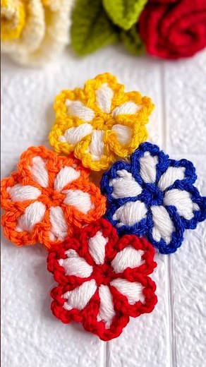 5 Minute Crochet Flower 🌸 Easy & Beautiful! (Beginner Friendly)