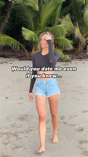 1. The best thing I can cook is avocado toast—and even that’s pushing it. I eat out so much the waiter knows my name, order, and probably my star sign. 2. Yep I’m an 0 F. It’s like being a CEO—if CEOs wore less clothing and had better lighting. Honestly, it’s a vibe & I can invite my sister to trip... | Sophie Laurenxxo