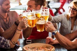 DESCUBRE el MEJOR Bar de SOLOS y SOLAS en Buenos Aires