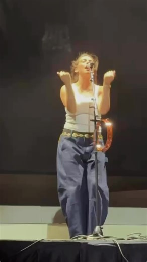 Allie Sherlock Announces 2026 Tour Dates