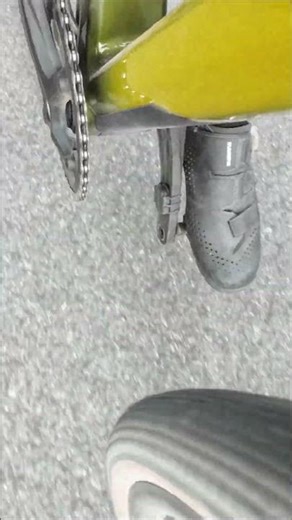 Superior x road team comp stukanie podczas pedałowania w nowym rowerze z przebiegiem 150km