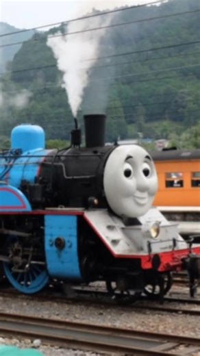 the wheels on the train - Thomas & friends #keretaapi #keretathomas #thomasandfriends #laguanak