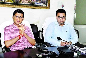 यूपी: सबसे बड़े फर्जी लाइसेंस घोटाले का खुलासा, 90 असलहा लाइसेंस फर्जी और 73 की किताब भी हो गई जारी