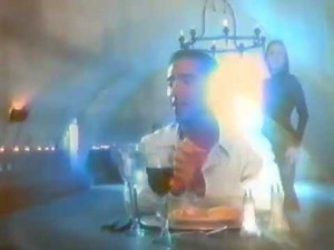 Infierno en el Paraíso Promocional | Univision 2000