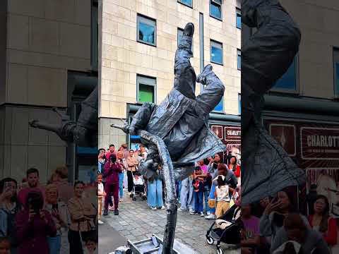 How the Silverman Statue Engages Audiences Without Sight | Part 3#silvermanstatueofficial