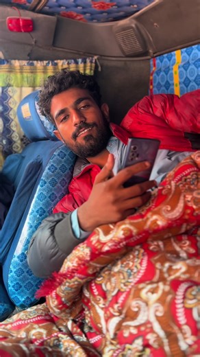 Sarmiya Nhe Tha Bas: Fun Moments with a FedEx Driver