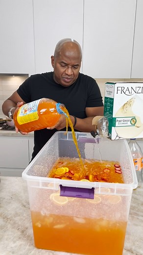 Very Orange Jungle Juice | Tipsy Bartender