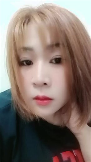 สวัสดีเช้าวันพุธค่ะตัดผมมาใหม่หน้าใหญ่มาเลย😊