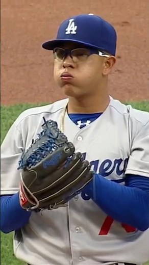 Julio Urías notches his 1st career major league strikeout in Queens | May 27, 2016 | Dodgers @ Mets