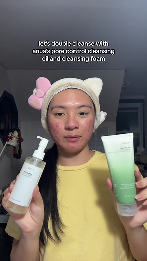 my skin has been feeling a little more textured than usual, especially on my nose area, so i’m going in with the Heartleaf Pore Control Cleansing Oil and Pore Deep Cleansing Foam from @Anua Store US 🫧 #cloggedpores #texturedskin #oilyskin #oilypores #sebaceousfilaments #koreanskincare #kbeauty #anuacleansingoil #acneskin #acneproneskin #cysticacne #hormonalacne #acneawareness #acnejourney #acnecommunity #doublecleansing #oilcleansing #acneskincare #kbeautyskincare #nighttimeroutine #skincarerou