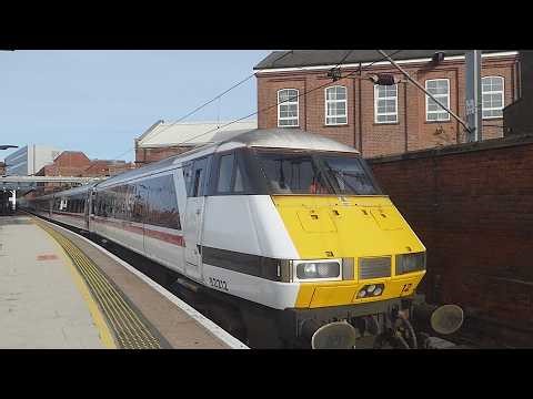 LNER 225 leaves Doncaster (17/2/26)