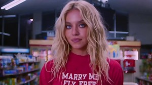 Sydney Sweeney shimmies and shakes in just a bra and underwear