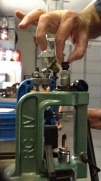 Setting the depth and crimp of a 9mm on an RCBS three die s