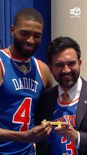 Mamdani gives Knicks keys to the city