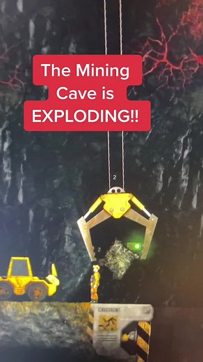 Exploding Mining Cave in Horror Game | Multiplayer Gaming on TikTok