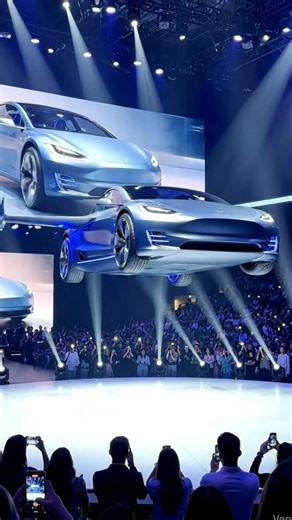Tesla’s Flying Car Revealed at Expo 😱 Future of Transport Is Here! #usashorts