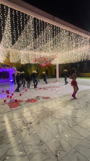 17K views · 180 reactions | Ese botecito..﫶 | The Urban Cowboy’s | Facebook