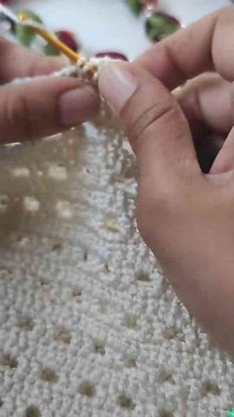 New Crochet Shoulder Bag Design Reveal