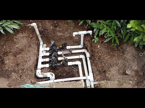 Installation of an irrigation system, Rainbird rotor sprinklers and drip line