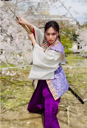 Samurai Sword Performance in Japanese Traditions